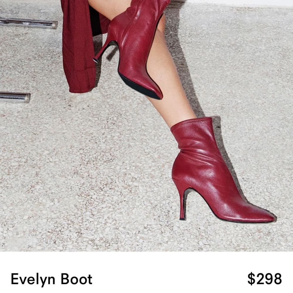 MOVING SALE Reformation Evelyn Boot in Black